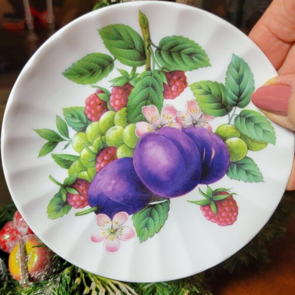 Crown Trent China Limited Fine Bone China Teacups and Saucers Set of 2 - Picture 4 of 7